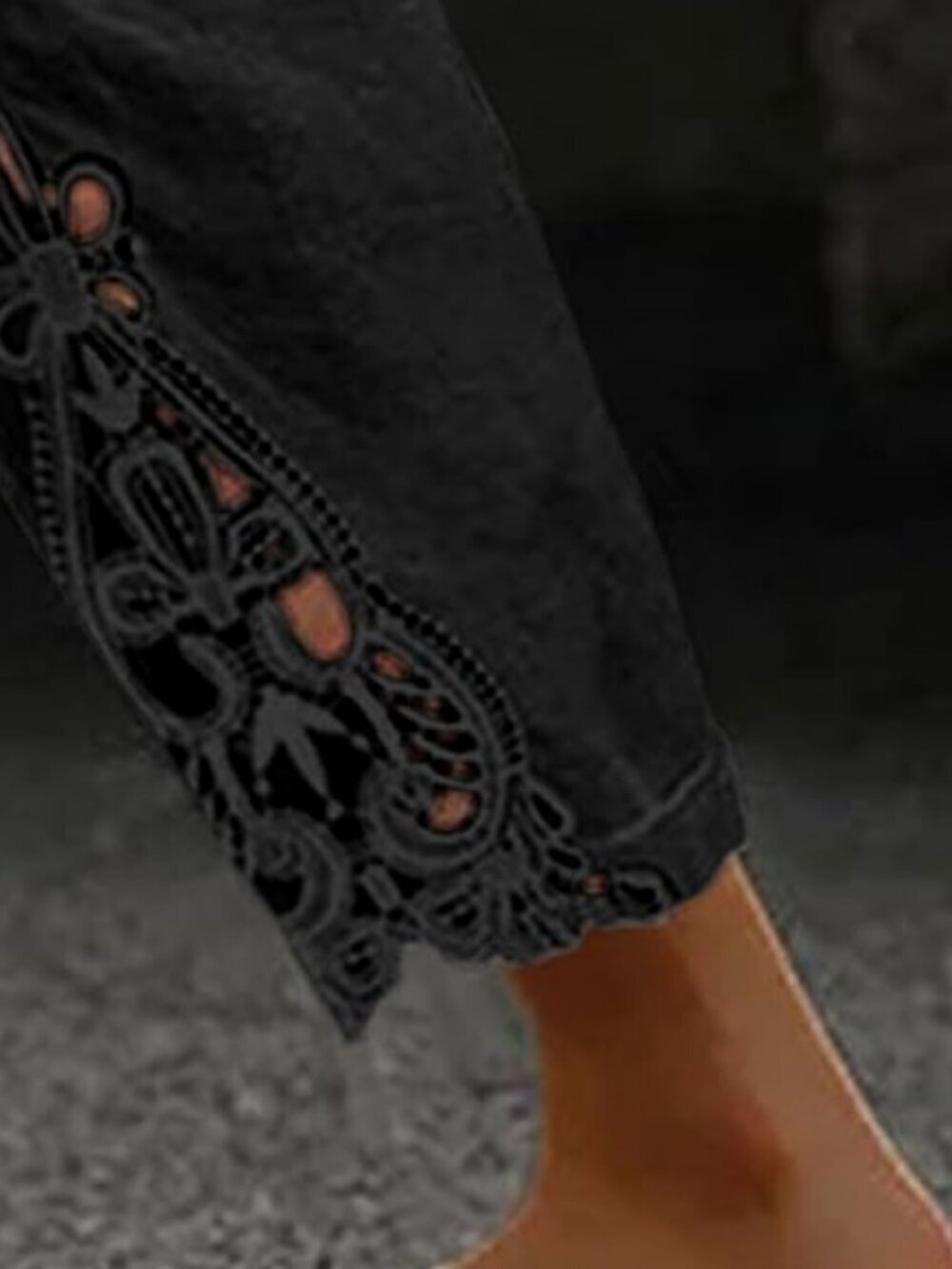 Black Drawstring Pants Women’s Large Lightweight Elastic Waist Cropped Lace Hem - Picture 2 of 5